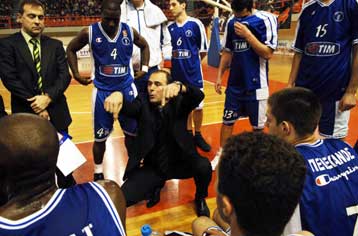 Επέστρεψε στις προπονήσεις του Πανελληνίου ο Ντζάι-Αισιοδοξία στην ΑΕΛ