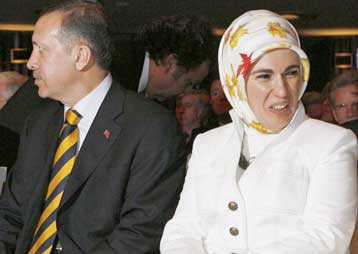 Απόφαση της τελευταίας στιγμής η προεδρική υποψηφιότητα Ερντογάν, λένε οι αναλυτές