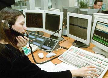 Ισχυρή ζήτηση στην επανέκδοση του 10ετούς κρατικού ομολόγου