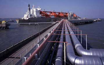 Αύξηση ζήτησης φυσικού αερίου και άνοδο τιμών ηλεκτρισμού στην Ελλάδα προβλέπει έρευνα