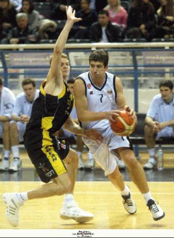 Ο ΠΑΟΚ στερεί το πλεονέκτημα της έδρας μετά το 88-79 επί του Αρη στο «Αλεξάνδρειο»