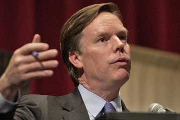 Ανασκευάζει ο Νίκολας Μπερνς τα περί μονομερούς αναγνώρισης του Κοσόβου από τις ΗΠΑ