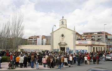 Ο αρχιεπίσκοπος της Μαδρίτης κλείνει εκκλησία λόγω εφαρμογής «ανορθόδοξων πρακτικών»