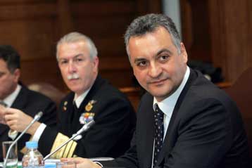 Ικανοποίηση Κεφαλογιάννη για την αντίδραση του ΥΕΝ στο ναυάγιο του Sea Diamond