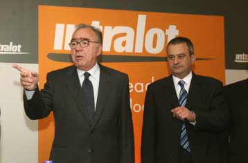 Σε συζητήσεις με funds του εξωτερικού η Intralot – Τι λέει για το διαγωνισμό του ΟΠΑΠ