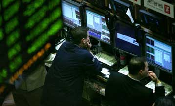 Σε νέο ιστορικό υψηλό αναρριχήθηκε την Τετάρτη ο Dow Jones