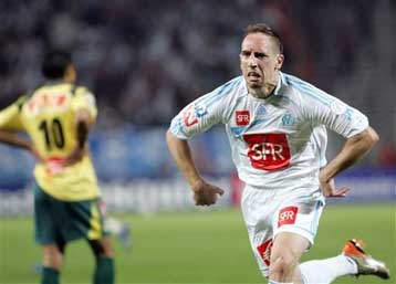 Μαρσέιγ και Σοσό προκρίθηκαν στον τελικό, αποκλείοντας Ναντ και Μοντσό