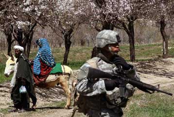 Εγκλήματα πολέμου κατά των Αφγανών αποδίδει στους Ταλιμπάν η Διεθνής Αμνηστία