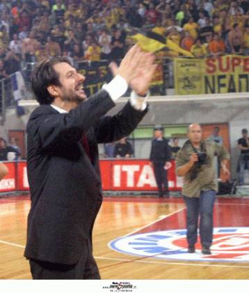 Τον Αντρέα Ματσόν θέλει στον πάγκο της η Κλιμάμιο Μπολόνια