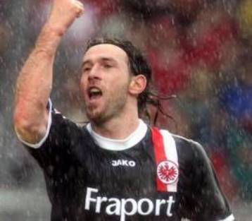 Ελληνικός «εμφύλιος» και ντέρμπι κορυφής στην bundesliga