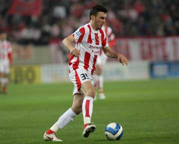 Αμφίβολη η συμμετοχή Τοροσίδη στην «ερυθρόλευκη» φιέστα με Κέρκυρα