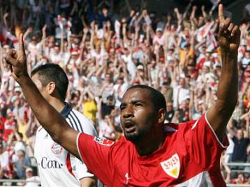 Ο Γκέκας πρωταγωνιστής του «ελληνικού εμφυλίου», νίκη της Στουτγκάρδης επί της Μπάγερν