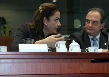 Αιχμηρός και ο Κ.Καραμανλής σχολιάζοντας την επιστολή Κ.Ράις προς την ΠΓΔΜ