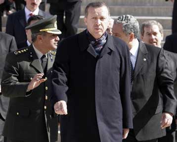 Έτοιμος να ανακοινώσει τον υποψήφιο για τις προεδρικές εκλογές ο Ερντογάν