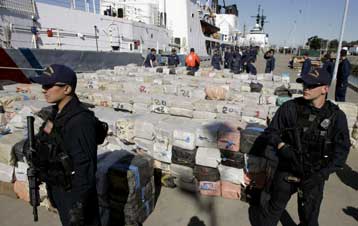 Τη μεγαλύτερη ποσότητα κοκαΐνης όλων των εποχών κατάσχεσε η αμερικανική ακτοφυλακή