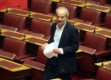 Επανέρχεται ο Αλ.Αλαβάνος με την ερώτηση προς τον πρωθυπουργό για τα ομόλογα