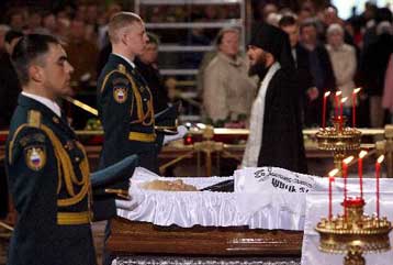 Ημέρα εθνικού πένθους στη Ρωσία για την κηδεία του Μπόρις Γέλτσιν