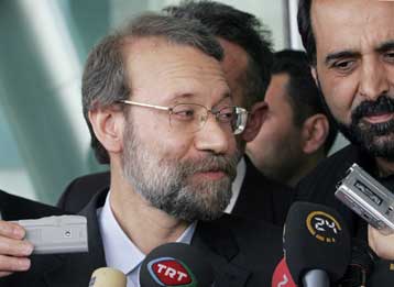 Σε νέο γύρο συνομιλιών για τα πυρηνικά συμφώνησαν Λαριτζανί- Χ.Σολάνα στην Αγκυρα