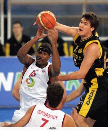 Νικητής στο θρίλερ με το Μαρούσι ο Πανιώνιος, ελπίζει για την τέταρτη θέση