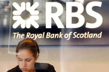 Ενισχύεται το ενδεχόμενο επιθετικής εξαγοράς της ABN Amro