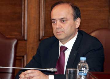 Παραιτήθηκε ο υπουργός Απασχόλησης Σάββας Τσιτουρίδης
