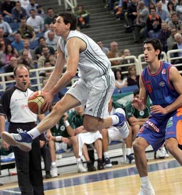 Η αυλαία έπεσε με τον Αρη δεύτερο, τον Πανιώνιο τέταρτο και το Μαρούσι στα πλέι-οφ