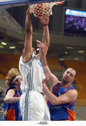 Ο Παναθηναϊκός είδε την Ταού στη… φανέλα της Ολύμπιας, 87-58 στο ΟΑΚΑ