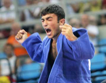 Και ο Ηλ. Ηλιάδης ανέβηκε στο τρίτο σκαλί του βάθρου στο Παγκόσμιο Κύπελλο της Ρώμης