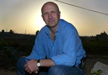 «Ο χώρος κράτησης του Αλαν Τζόνστον μας είναι γνωστός» δηλώνει ο Μαχμούντ Αμπάς