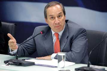 Αύξηση 15,4% στα δημόσια έσοδα τον Απρίλιο