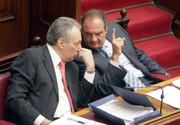 Διαξιφισμοί στη Βουλή για την αγροτική πολιτική της κυβέρνησης