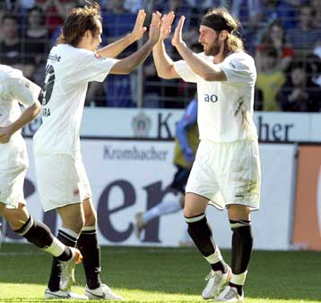 Εύκολη αποστολή για Σάλκε και Στουτγκάρδη, δοκιμασία για Βέρντερ