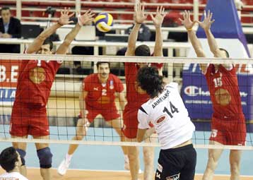 Δεύτερη αναμέτρηση ΠΑΟΚ-Ολυμπιακού με στόχο το εισιτήριο στο Champions League