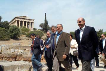 Επίσκεψη Καραμανλή στην Αρχαία Αγορά