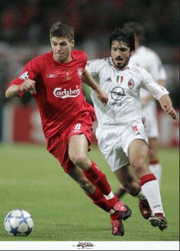 Με τα λευκά η Μίλαν, με τα κόκκινα η Λίβερπουλ στον τελικό της 23ης Μαΐου