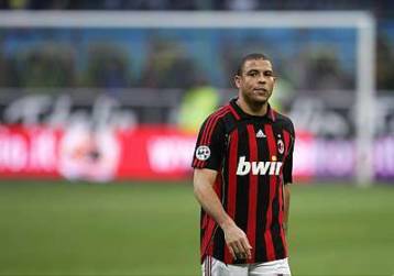 Τέλος η σεζόν για Ρονάλντο, να επεκτείνει το συμβόλαιό του θέλει ο Μπερλουσκόνι