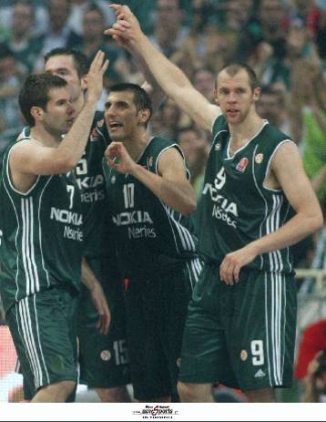 Τα καλύτερα γενέθλια της ζωής του γιόρτασε ο MVP Διαμαντίδης