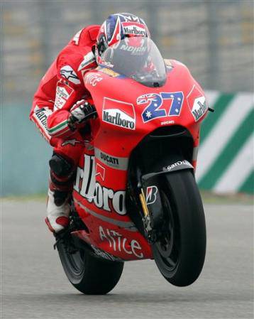 Ο Στόνερ νίκησε τον Ρόσι στο GP της Κίνας