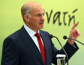 Εκλογές το «συντομότερο δυνατόν», επιμένει ο Γιώργος Παπανδρέου