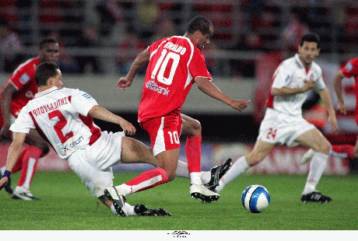 Πλήρης ο Ολυμπιακός στη Λιβύη, νέα πολιτική με τα εισιτήρια διαρκείας