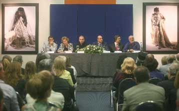 Φωτογραφικό λεύκωμα για τον Γιάννη Μετζικώφ από το ΥΠΠΟ