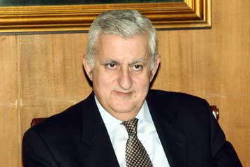 Ανακάλεσε ο Ρ.Κεδίκογλου την απαγόρευση χορήγησης αντιγράφων αποφάσεων