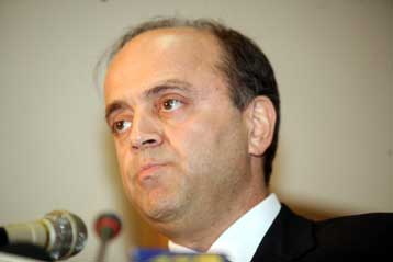 Mega, AΝΤ1 και Alpha πληρώνουν για τον Σάββα Τσιτουρίδη