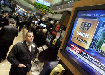 Συνεχίζει την πορεία των ρεκόρ ο Dow Jones, άνοδος και στην Ευρώπη