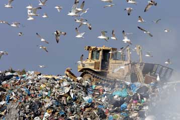 Μετά το 2008 θα είναι έτοιμες οι νέες χωματερές στην Αττική