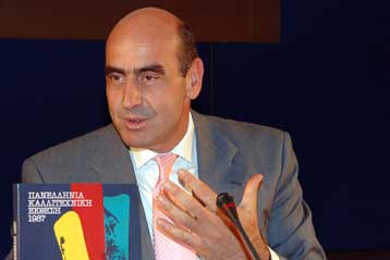 Εξαγγελίες Βουλγαράκη για την εικαστική δημιουργία στην Ελλάδα