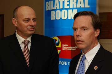 Ανεξάρτητο Κοσσυφοπέδιο έως τα τέλη Μαΐου «δείχνουν» οι ΗΠΑ