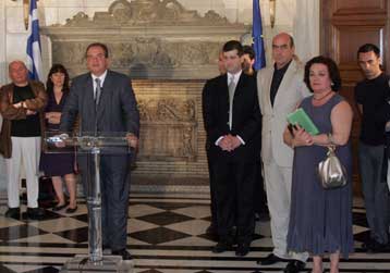 Την ίδρυση της Ακαδημίας Τεχνών ανακοίνωσε ο πρωθυπουργός Κώστας Καραμανλής