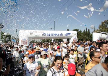 Με συμμετοχή πολλαπλάσια σε σχέση με τα προηγούμενα χρόνια ο 24ος Γύρος της Αθήνας