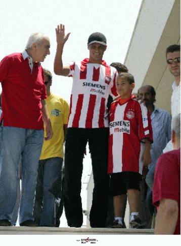 Αναμνήσεις τριών χρόνων από την καριέρα του Ριβάλντο στον Ολυμπιακό